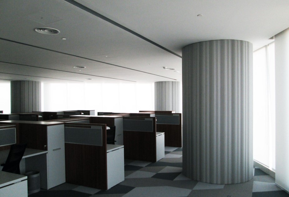 Алюминиевые потолки часто устанавливают в офисах