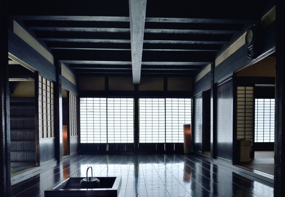 Интерьер комнаты в японском стиле
