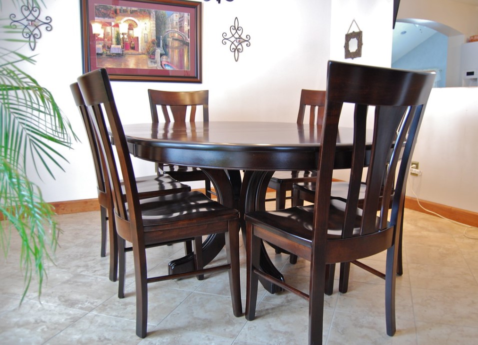 Деревянные стулья в венском стиле для кухни-гостиной
