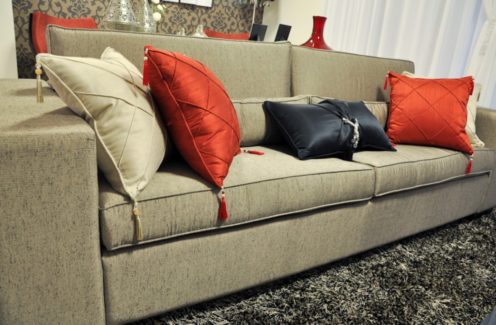 Как выбрать качественный диван: преимущества и недостатки раскладных механизмов