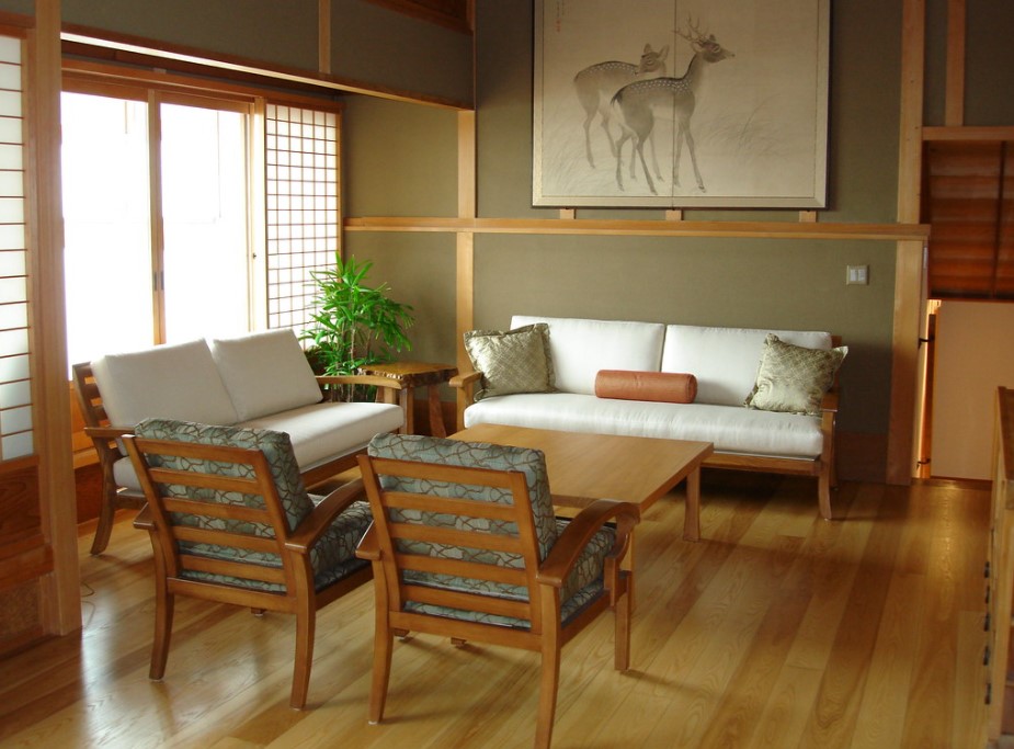 Картины с оленями часто встречаются в японских интерьерах