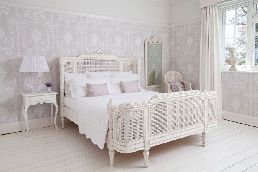 Белая спальня в стиле прованс