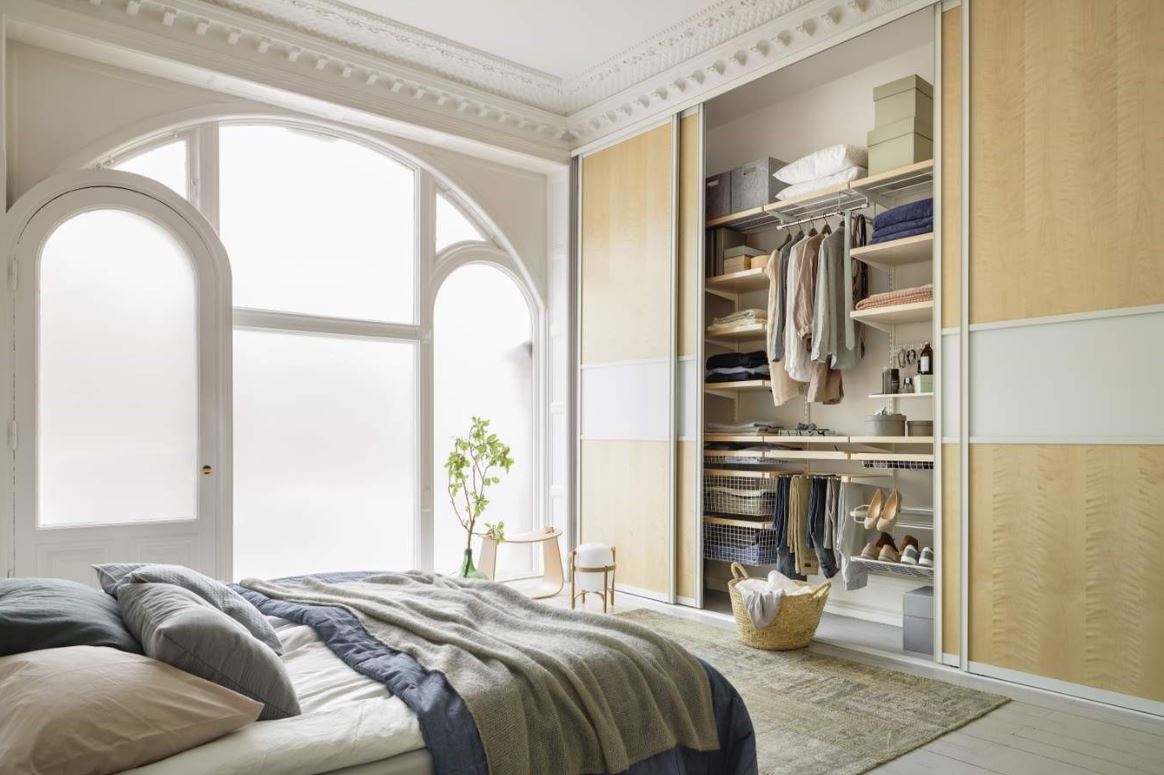Угловые гардеробные в спальне красивые идеи фото