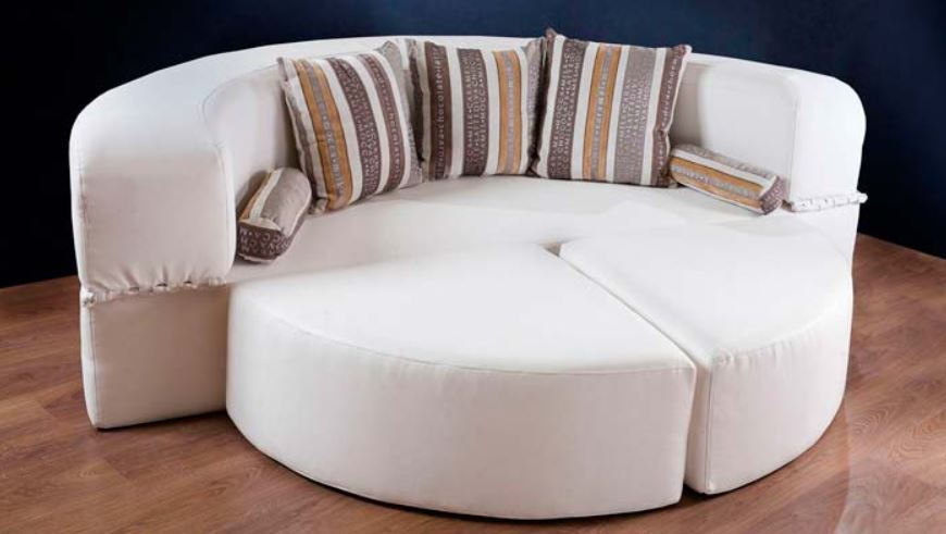 Беспружинный раскладной диван круглой формы