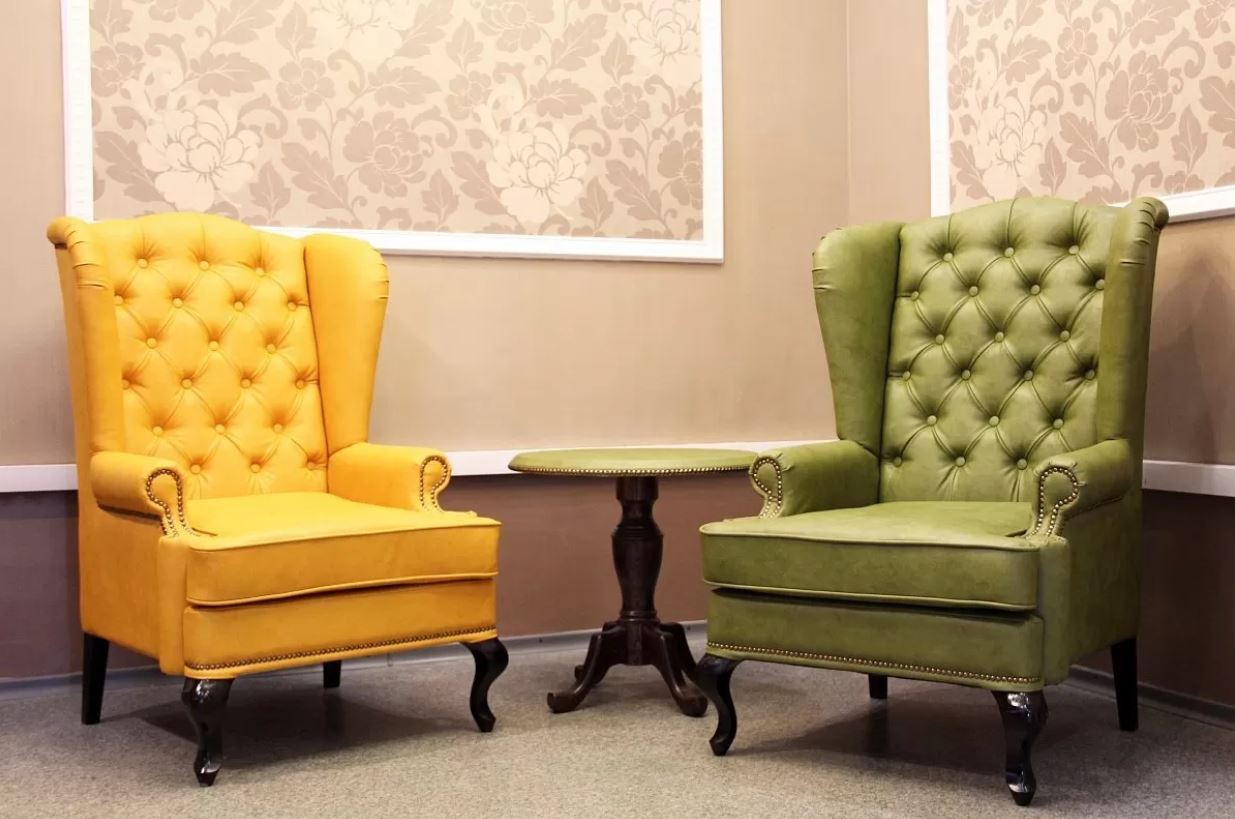 Кресла без подлокотников: выбираем мягкое кресло для гостиной и других комнат дома, модульные, широкие и другие