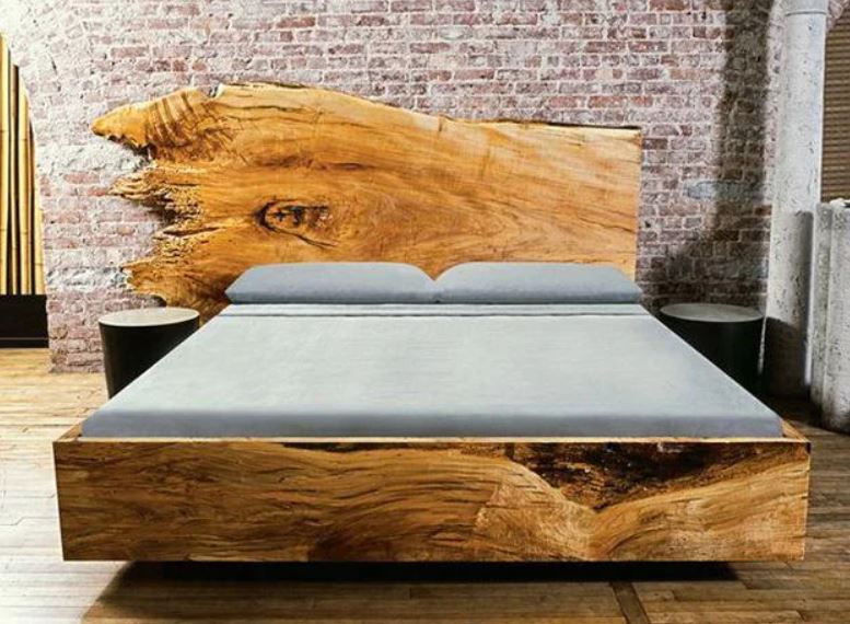 Дизайнерская модель кровати с изголовьем из цельного куска дерева