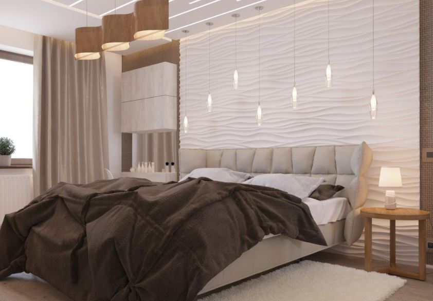 Акцентная стена с 3D-эффектом в светлой спальне